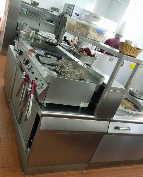 松原廚具批發(fā)_想買廚具就到沈陽(yáng)嘉俐不銹鋼制品廠